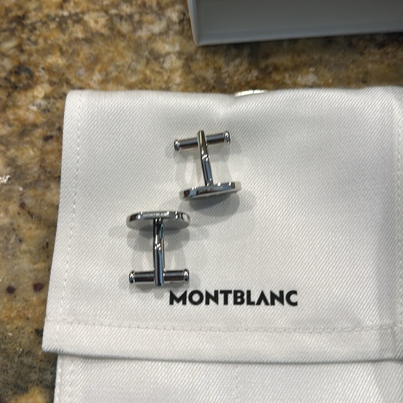 New Mont Blanc silver and grey cufflinks - Picture 3 of 3
